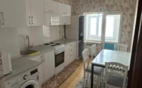Аренда 2-комнатной квартиры, 70 м² в Астане