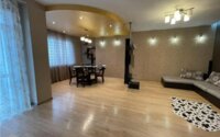 Продажа 4-комнатной квартиры, 130 м² в Алматы