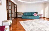 Продажа 2-комнатной квартиры, 90 м² в Алматы