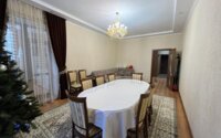 Продажа 4-комнатной квартиры, 135 м² в Караганде